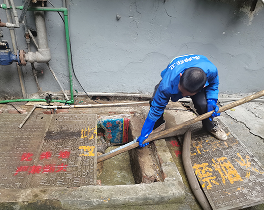 黑水清掏化粪池