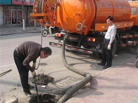 黑水清掏化粪池，健康生活从这里开始